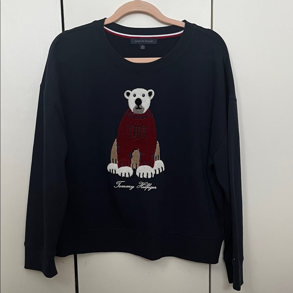 Tommy Hilfiger Crewneck Sweatshirt with Red & White Bear Embroidery